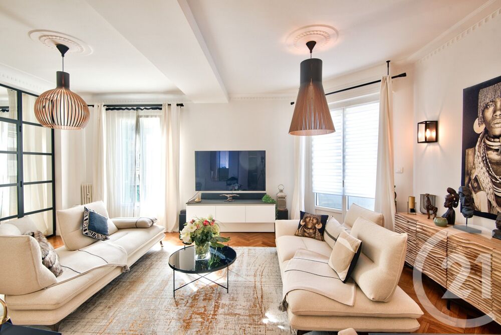vente Appartement - 2 pièce(s) - 67 m² Nice (06300)