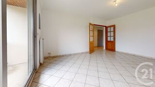 vente Appartement - 3 pièce(s) - 53 m² Saint-Quentin (02100)