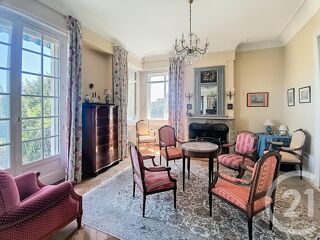  Maison � vendre 10 pi�ces 294 m�