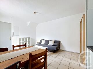  Appartement à louer 1 pièce 21 m²