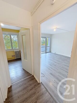 location Appartement - 2 pièce(s) - 39 m² Chalon-sur-Saône (71100)
