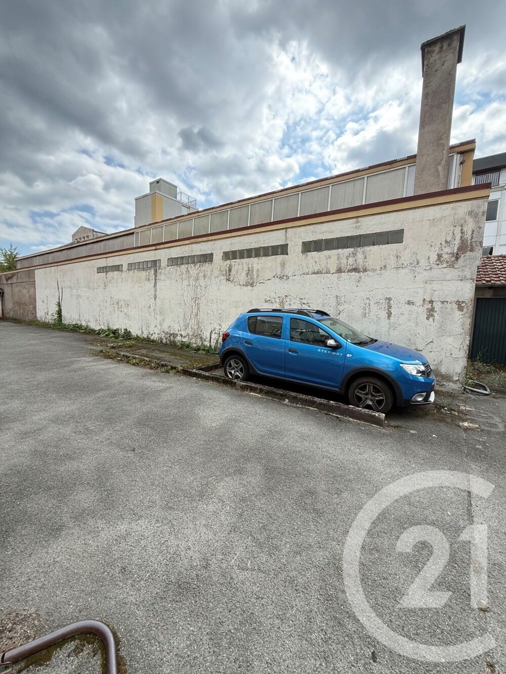 location Parking / Garage Belfort (90000)