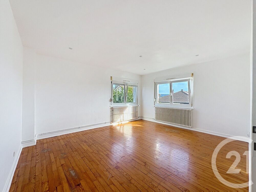 location Appartement - 3 pièce(s) - 72 m² Exincourt (25400)