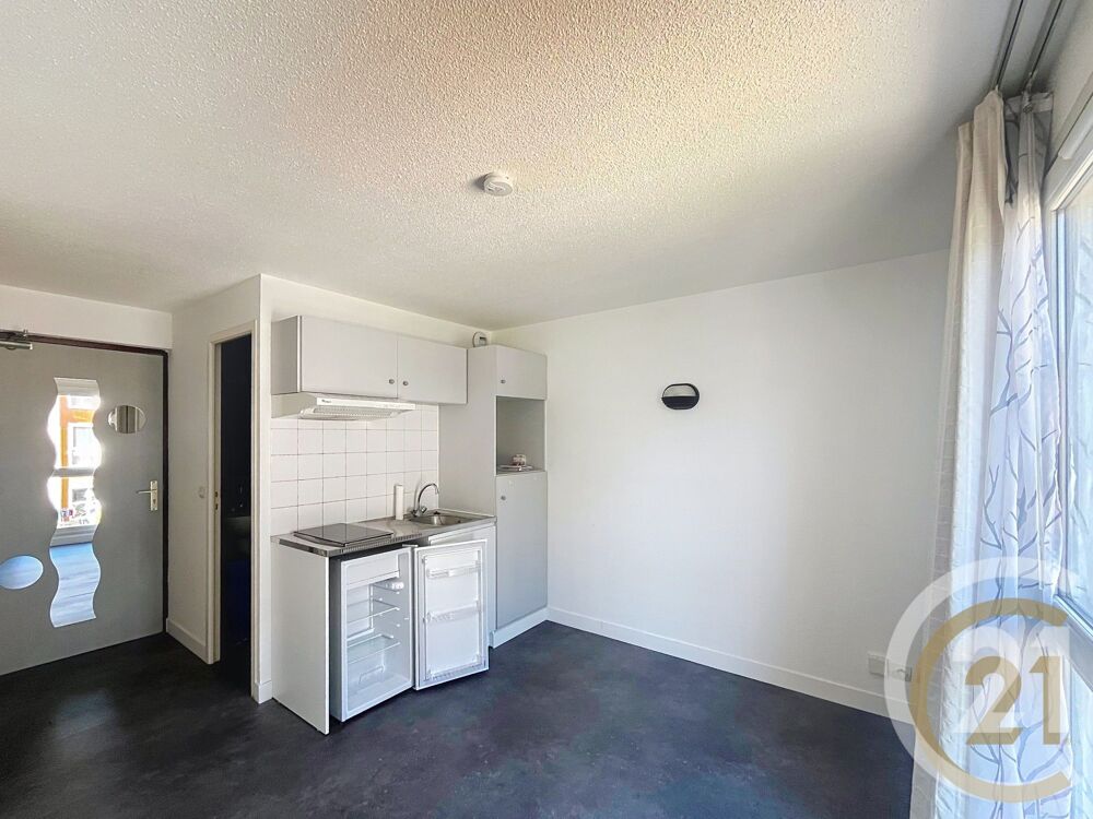 **Location Appartement à Deville-lès-Rouen** Dé....