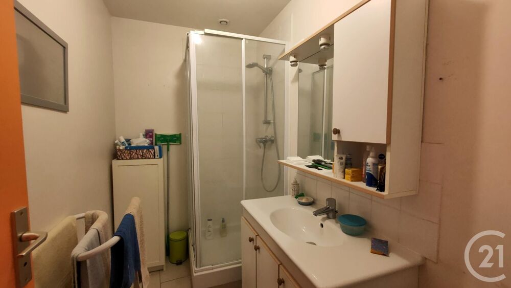 location Maison - 4 pièce(s) - 105 m² Sancoins (18600)