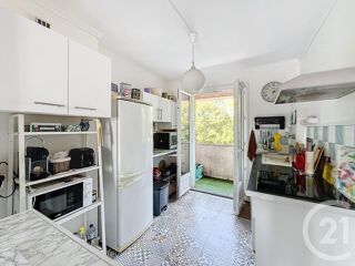  Appartement � vendre 4 pi�ces 74 m�