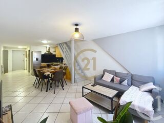  Appartement à louer 4 pièces 73 m²