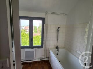  Immeuble � vendre 75 m�