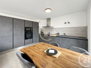  Appartement à louer 3 pièces 59 m²
