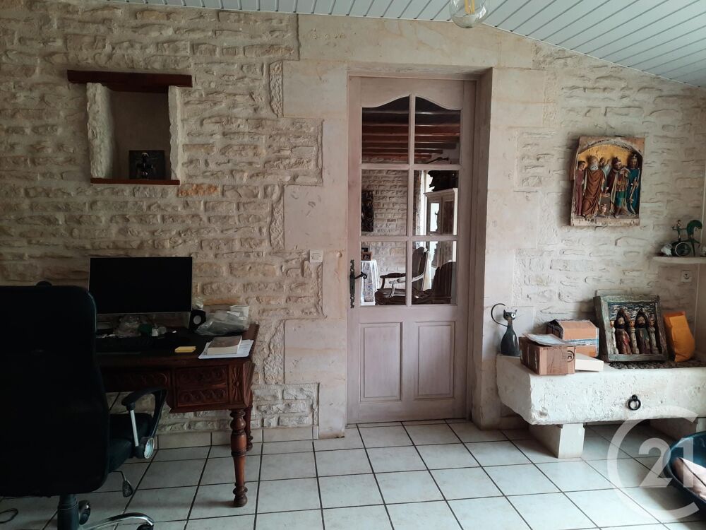 vente Maison - 7 pièce(s) - 396 m² Paizay-le-Chapt (79170)