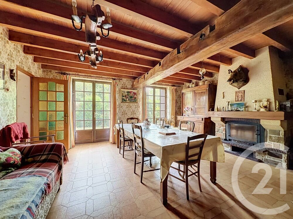 vente Maison - 7 pièce(s) - 214 m² Tronget (03240)