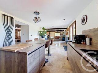  Maison à vendre 6 pièces 215 m²