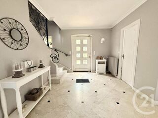  Maison  vendre 5 pices 151 m