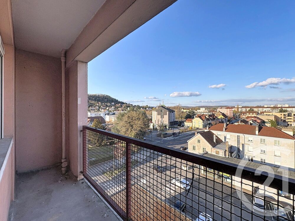 location Appartement - 4 pièce(s) - 73 m² Sochaux (25600)