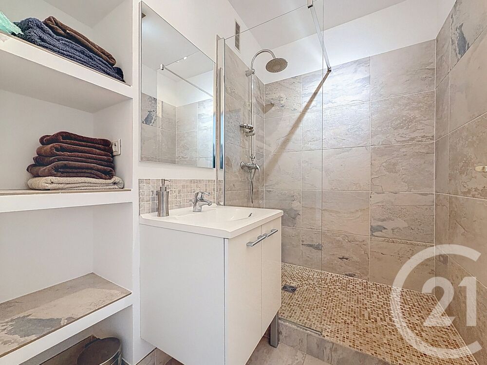 � vendre  Appartement Antibes (06600)