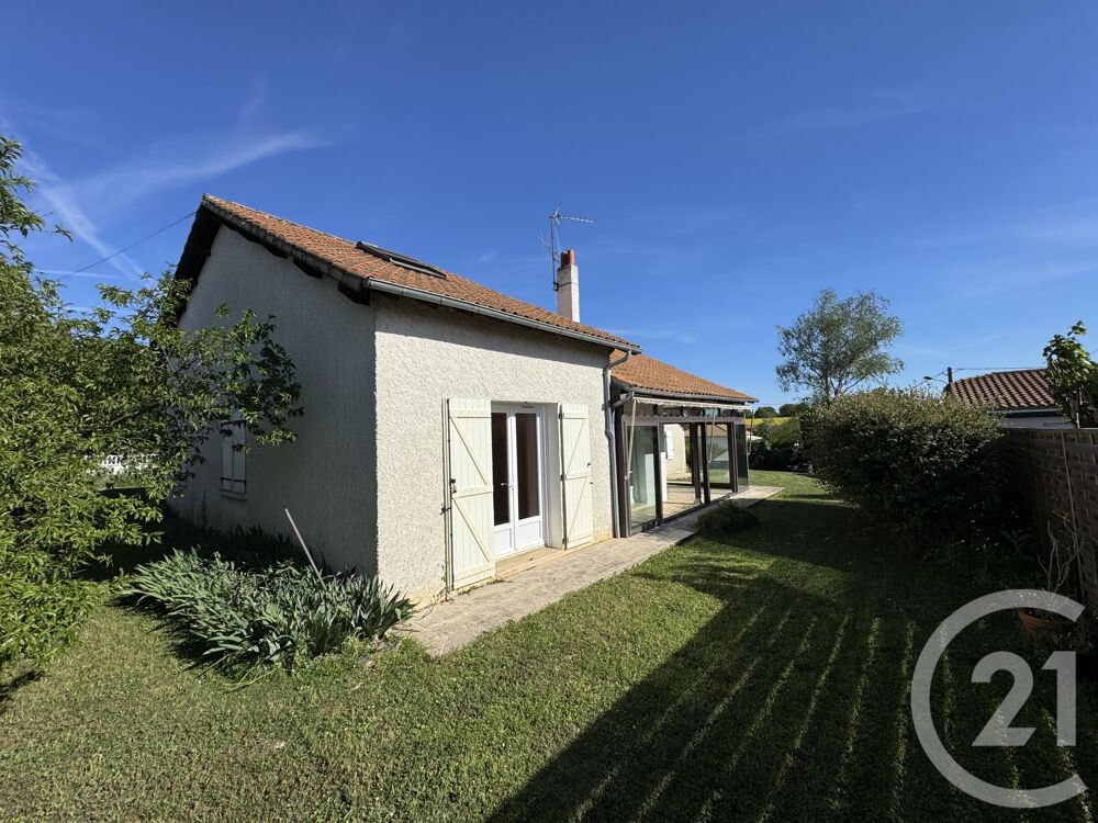 Tout près, juste au Sud immédiat de Poitiers dans un env....