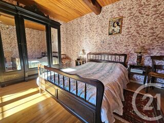  Maison � vendre 4 pi�ces 250 m�