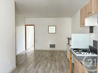  Appartement à louer 2 pièces 31 m²