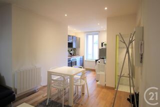  Appartement à louer 2 pièces 42 m²
