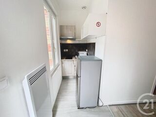  Appartement à louer 1 pièce 25 m²
