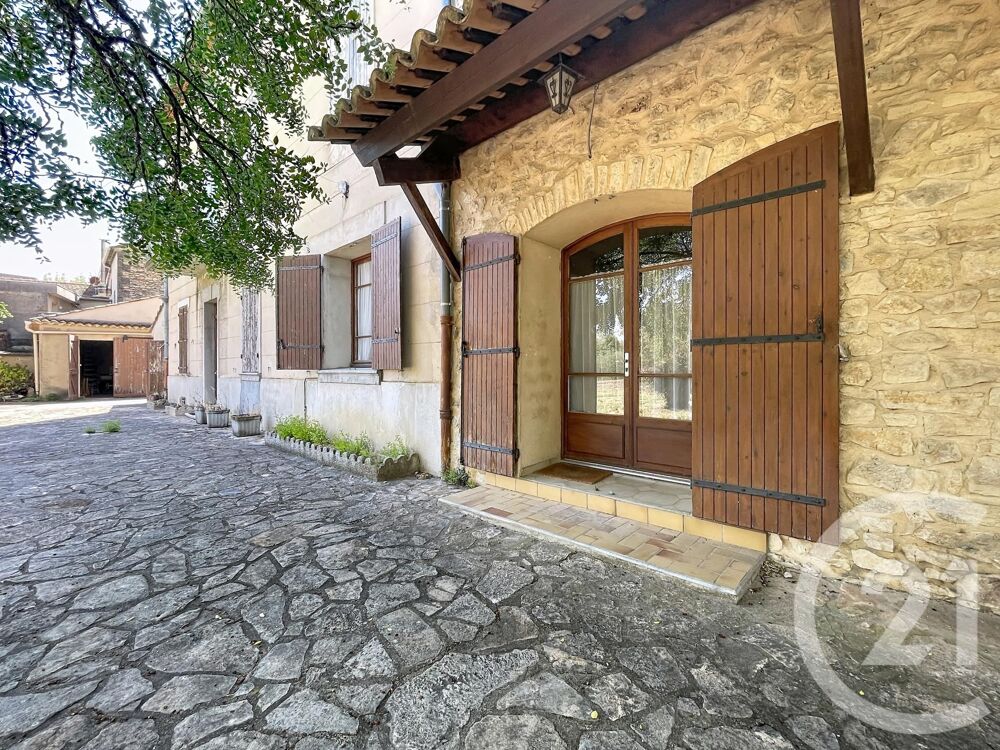 À VENDRE Ensemble immobilier au c½ur de Bagnols-sur-Cèz....