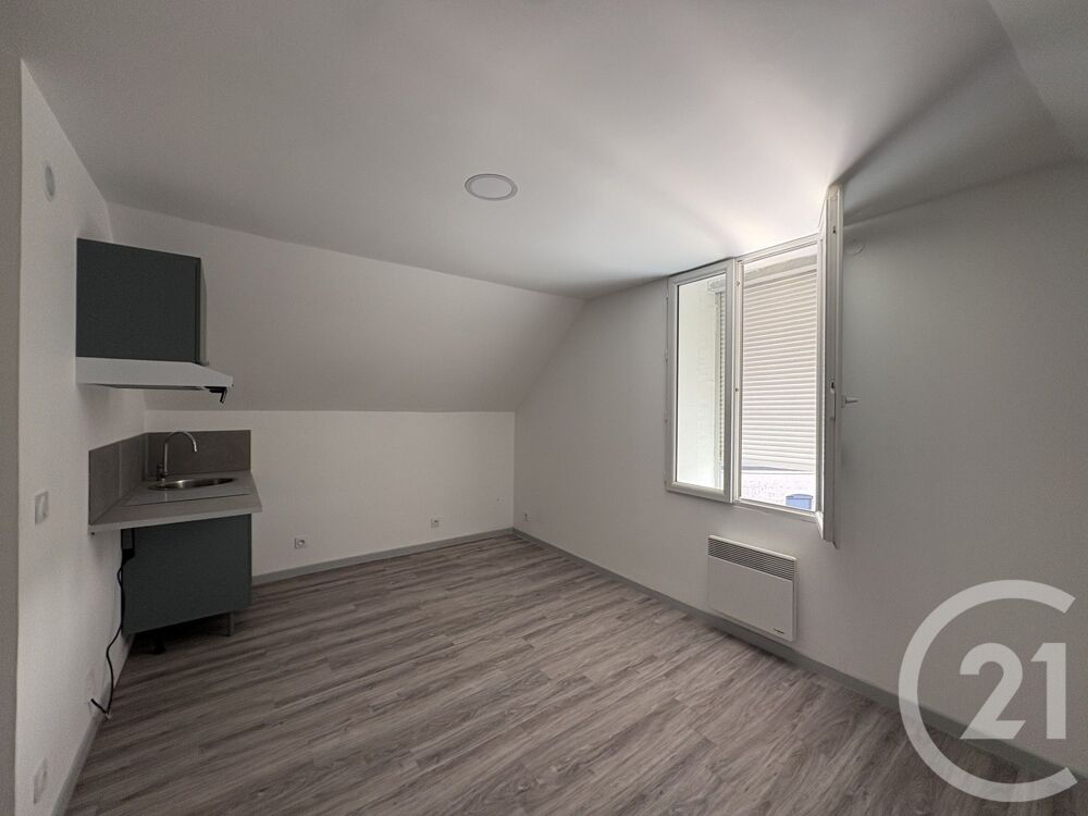 location Appartement - 1 pièce(s) - 16 m² Saint-Quentin (02100)