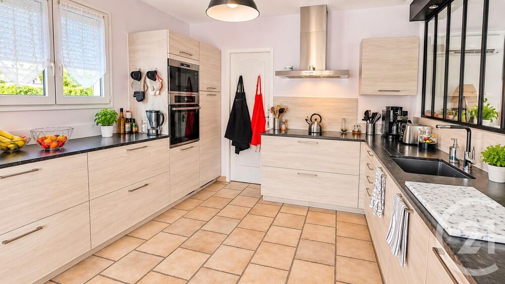 vente Maison - 5 pièce(s) - 250 m² Saint-Martin-de-Villereglan (11300)