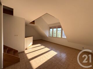 Appartement à louer 2 pièces 78 m²
