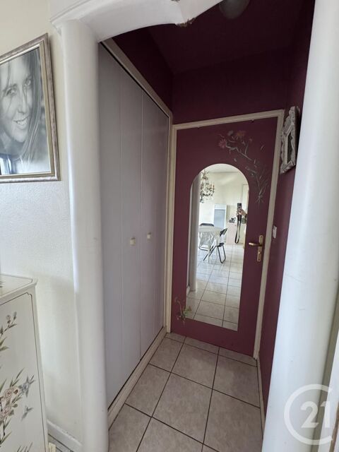  Appartement  louer 1 pice 42 m