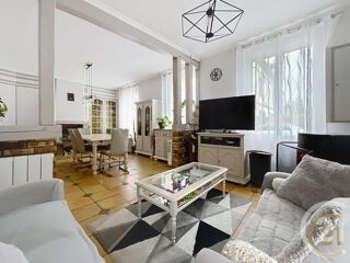  Maison à vendre 8 pièces 163 m²