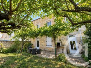 Maison 7 pièces 171 m² · à Ales · 171 m² · 157 000 €