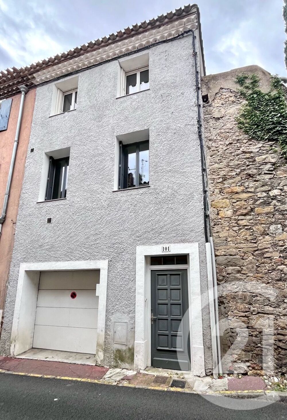 Maison 4 pièces 153 m² · à Carcassonne · 153 m² · 170 000 €