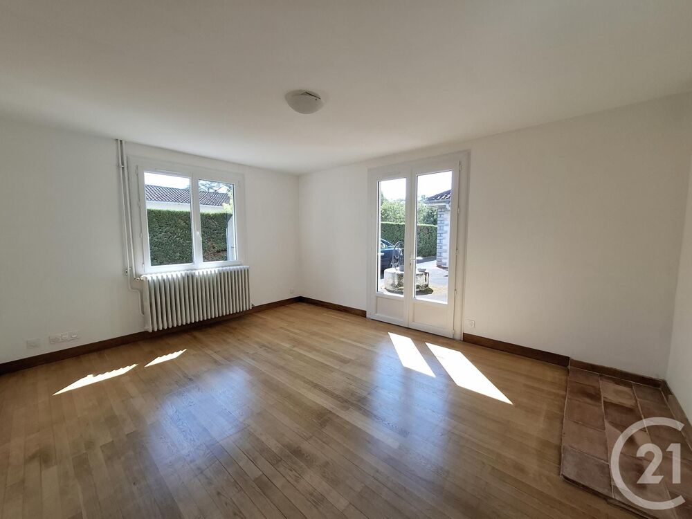 Rare, à deux pas du centre ville Castres, loue maison de....