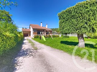  Maison � vendre 4 pi�ces 317 m�