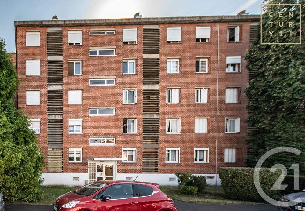 En bref : Appartement à vendre à Rousies, situé en r....