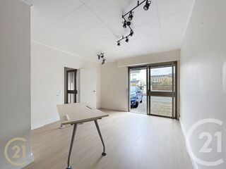  Appartement � louer 2 pi�ces 55 m�