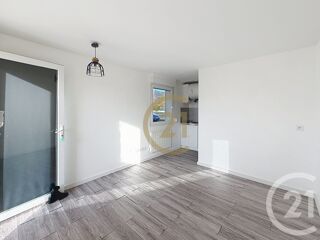  Appartement à louer 1 pièce 16 m²