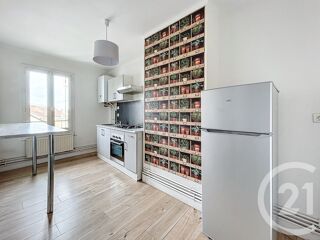  Immeuble à vendre 330 m²