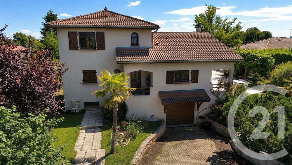 Maison 6 pièces 198 m² · à Jassans Riottier · 198 m² · 420 000 €