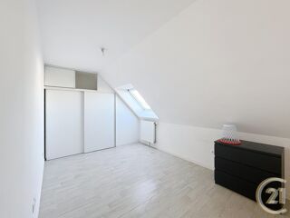  Appartement à louer 3 pièces 67 m²