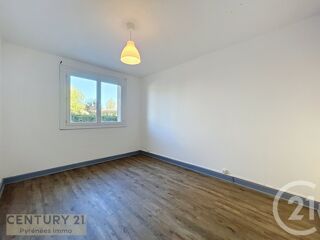  Appartement à louer 3 pièces 66 m²