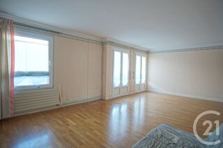 Appartement  vendre 4 pices 109 m