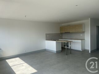 location Appartement - 4 pièce(s) - 105 m² Montpon-Ménestérol (24700)
