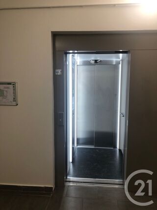  Appartement à louer 1 pièce 17 m²