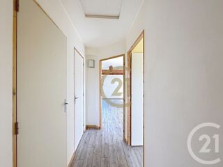  Appartement à louer 2 pièces 52 m²