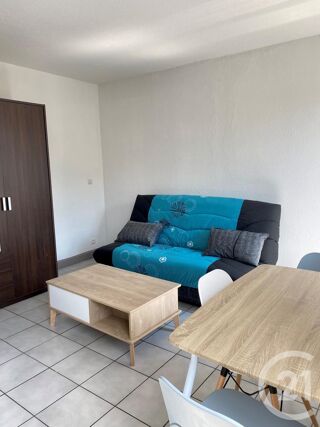  Appartement à louer 1 pièce 25 m²