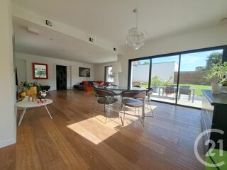  Maison à vendre 6 pièces 210 m²