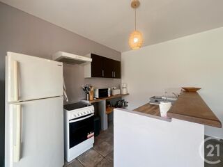  Appartement à louer 3 pièces 58 m²