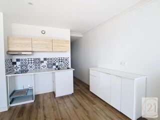  Appartement à louer 2 pièces 49 m²