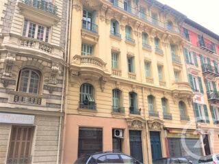  Appartement à louer 2 pièces 31 m²